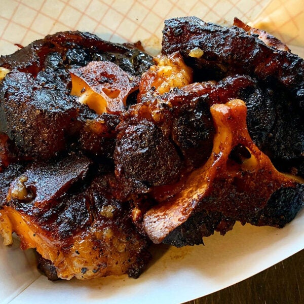 Daddy Duncan’s BBQ Smoked Oxtails Kingsford®