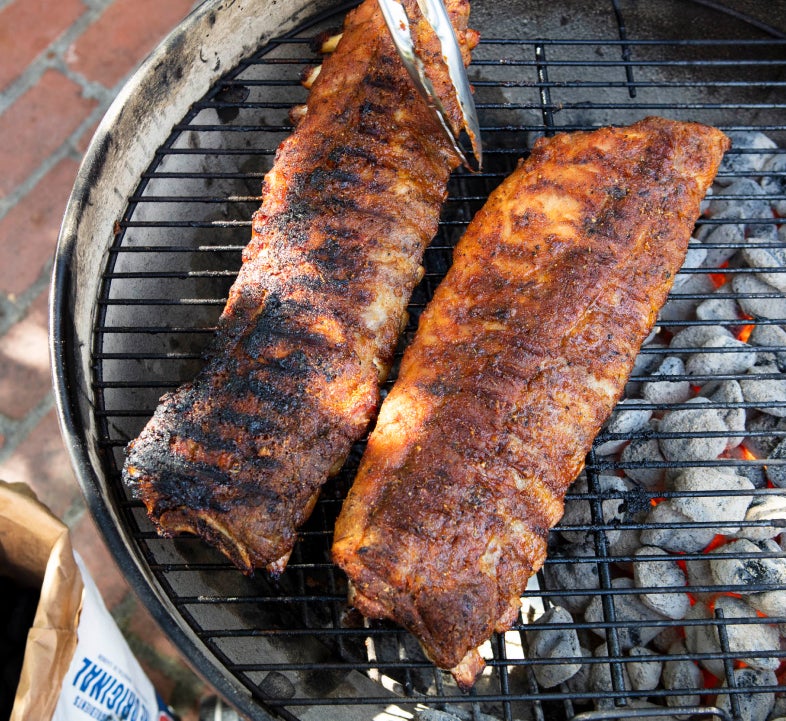Smoking vs Grilling: What's the Difference?